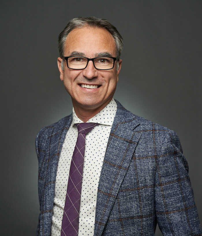Dr. Marc Mollot